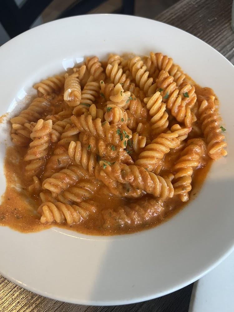Amedeo Restaurant & Lounge